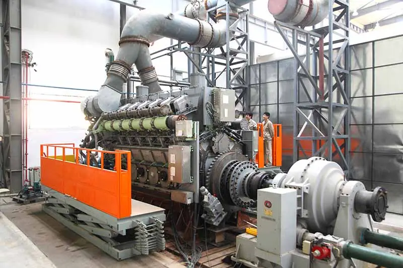 natural gas engine.jpg